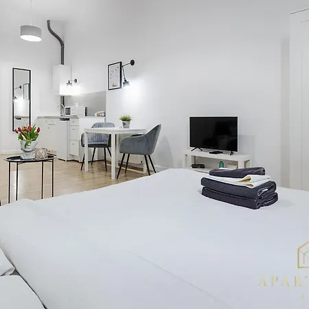 Royal Style Apartment