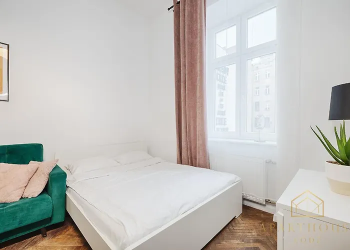 Royal Style Apartment